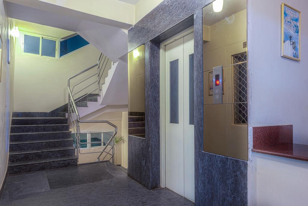 Arihant Hotel Hyderabad Exterior foto