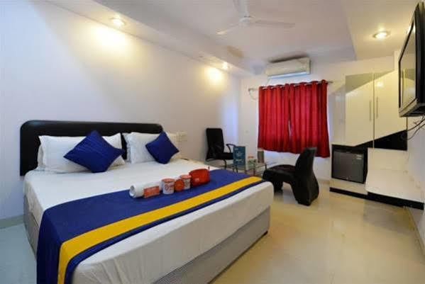 Arihant Hotel Hyderabad Exterior foto